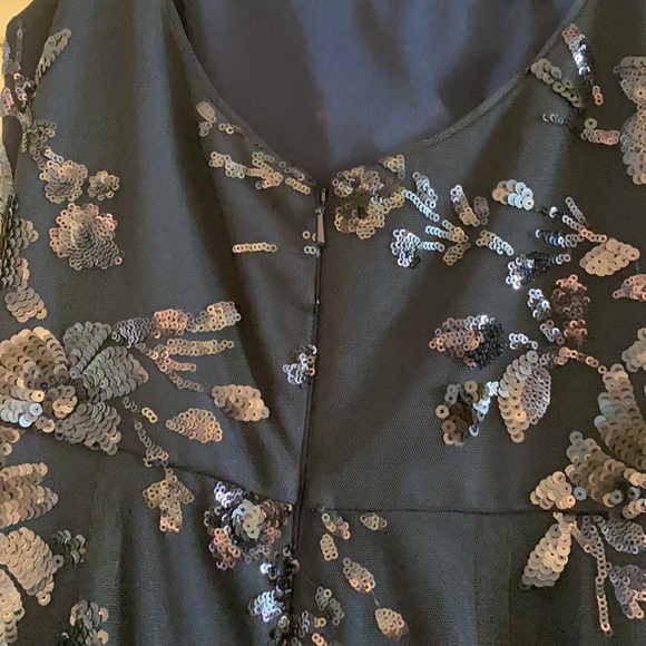 Size 6 Marchesa Notte Bridesmaids Dress - Picture 7 of 9